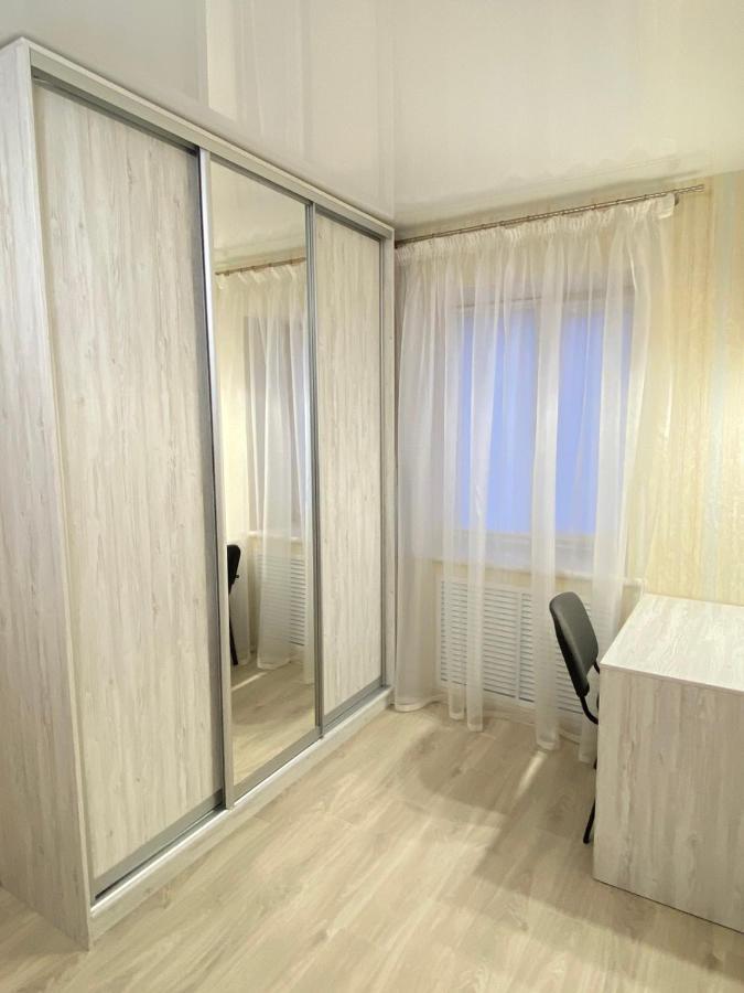 Suite Mira Avenue Center Двухкомнатная Квартира В Центре Возле Тц Цум Tsjernihiv Buitenkant foto
